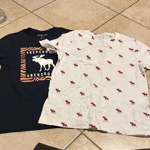 Abercrombie & Fitch Kids Navy and White Moose Graphic Tees